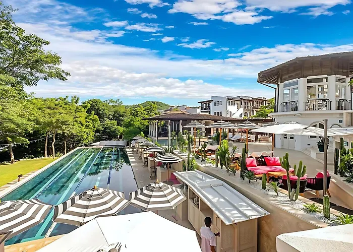 Holiday home Casa Olas - Oceanview, Club Included, Plunge Pool, Steps To *